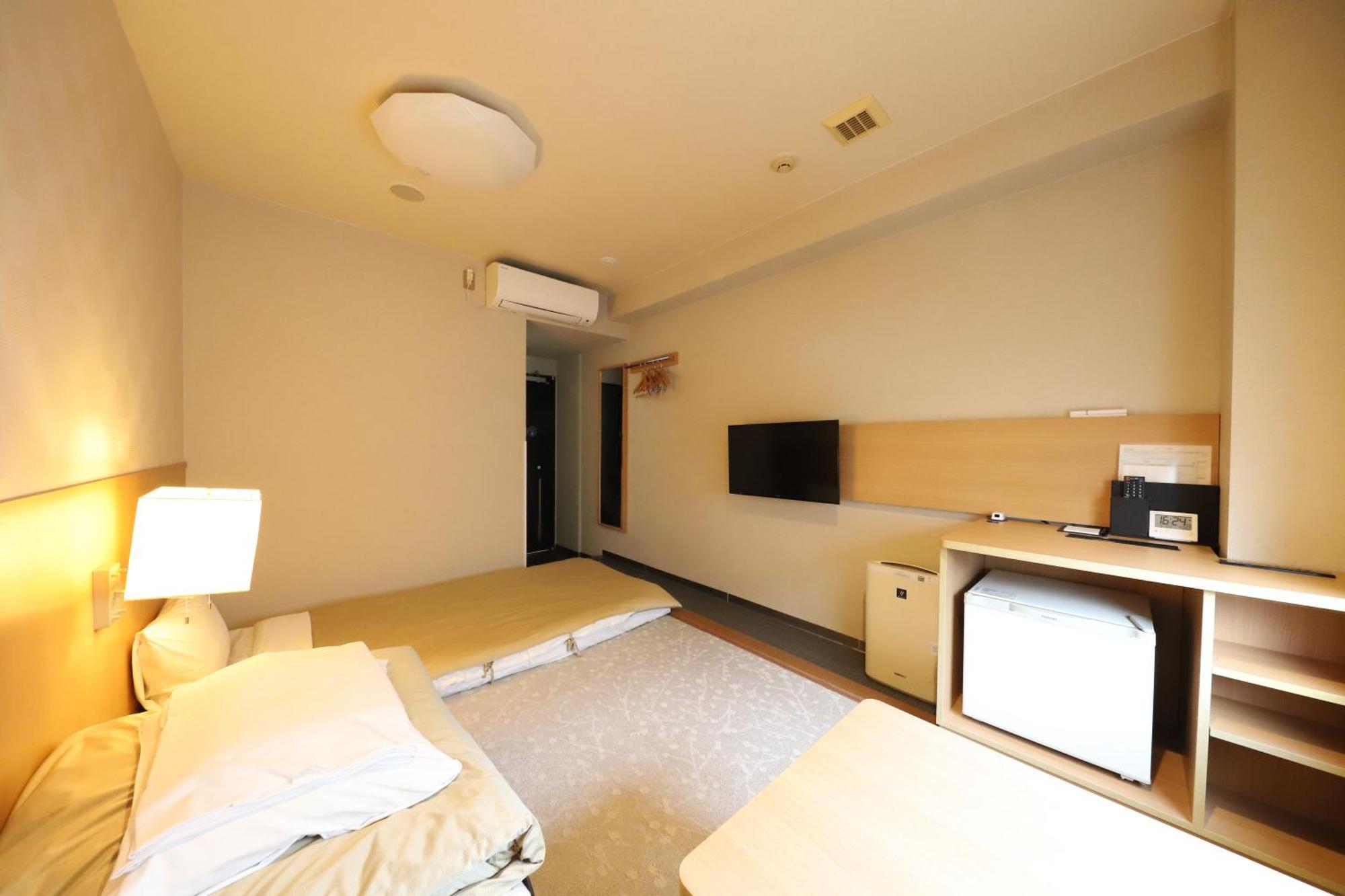Smile Hotel Kyoto Karasuma Gojo Bagian luar foto
